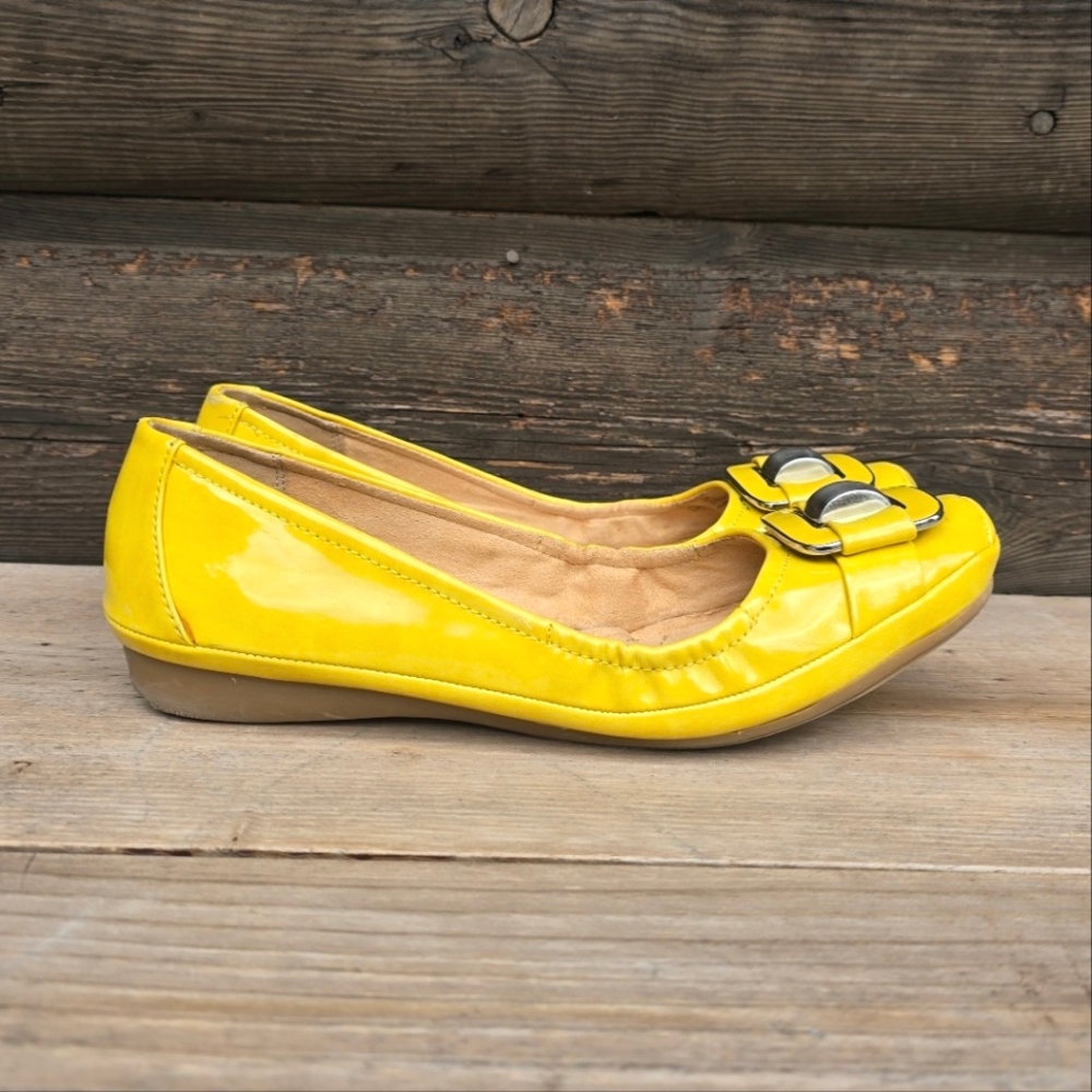 Naturalizer N5 Comfort Voylan Y2K Indie Sleaze Sqaure Toe Buckle Flats 7.5M - Picture 2 of 16